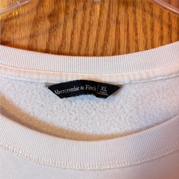 Abercrombie & Fitch Classic White Sweatshirt - Picture 3 of 3